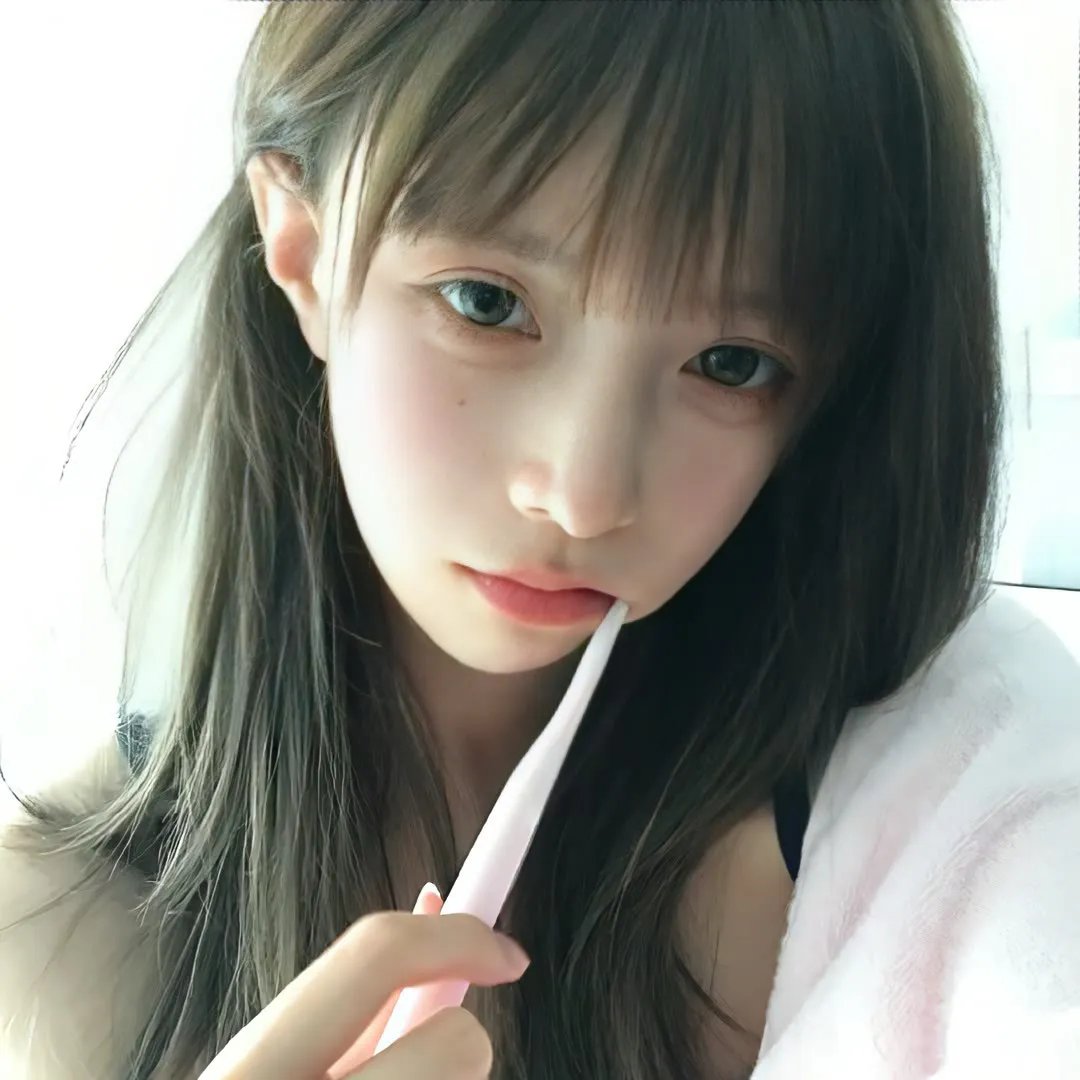 迟到的春天 海报